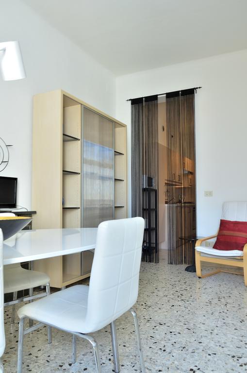 The Sweet Lake Nest Apartment Colonno ภายนอก รูปภาพ