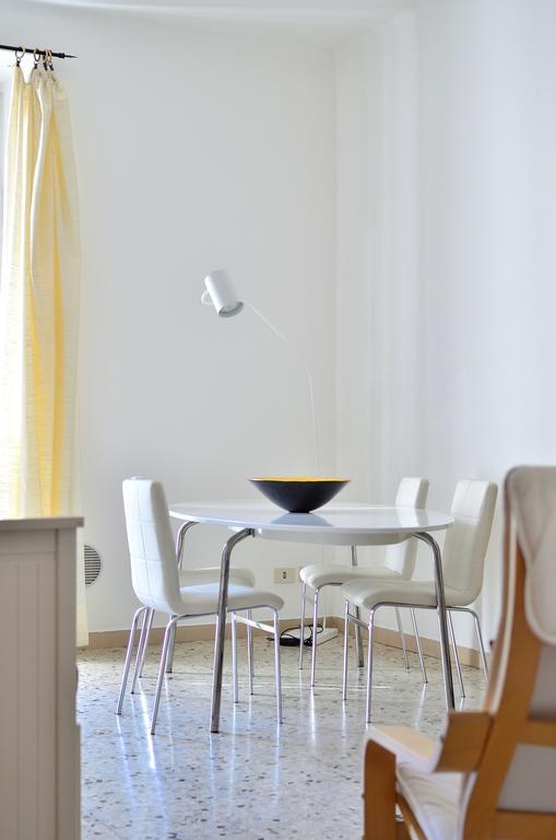 The Sweet Lake Nest Apartment Colonno ภายนอก รูปภาพ