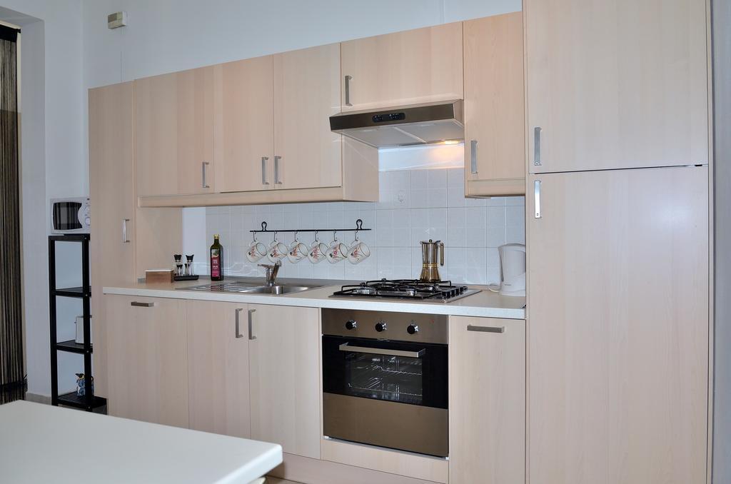 The Sweet Lake Nest Apartment Colonno ภายนอก รูปภาพ